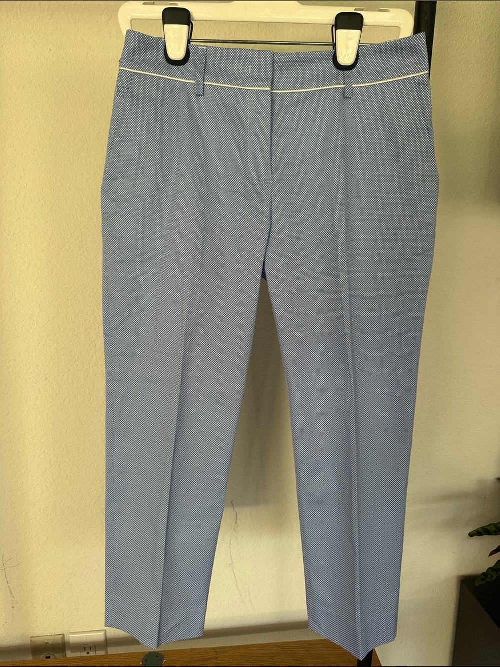 Piazza Sempione White Pants with Blue Micro-Patterned Pocketing